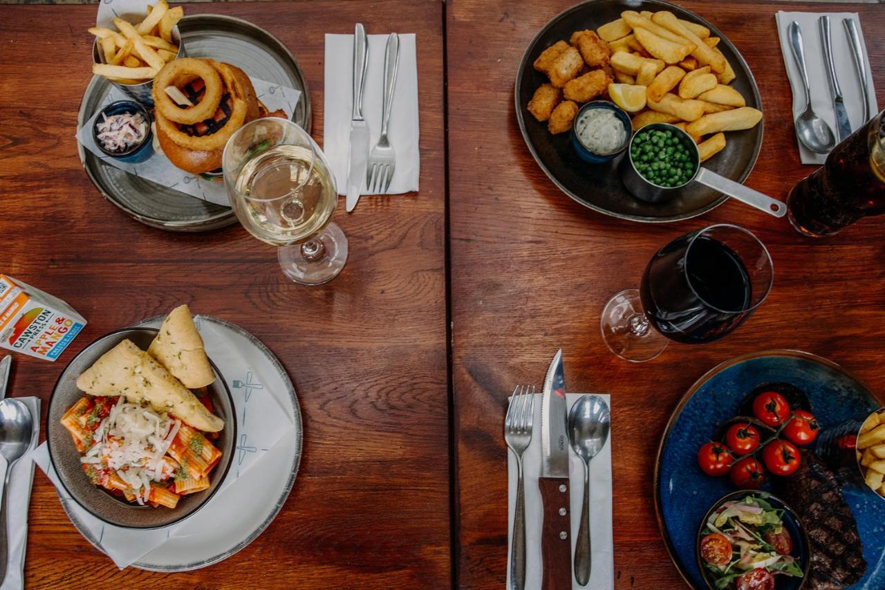 The George Inn وارمينستر المظهر الخارجي الصورة