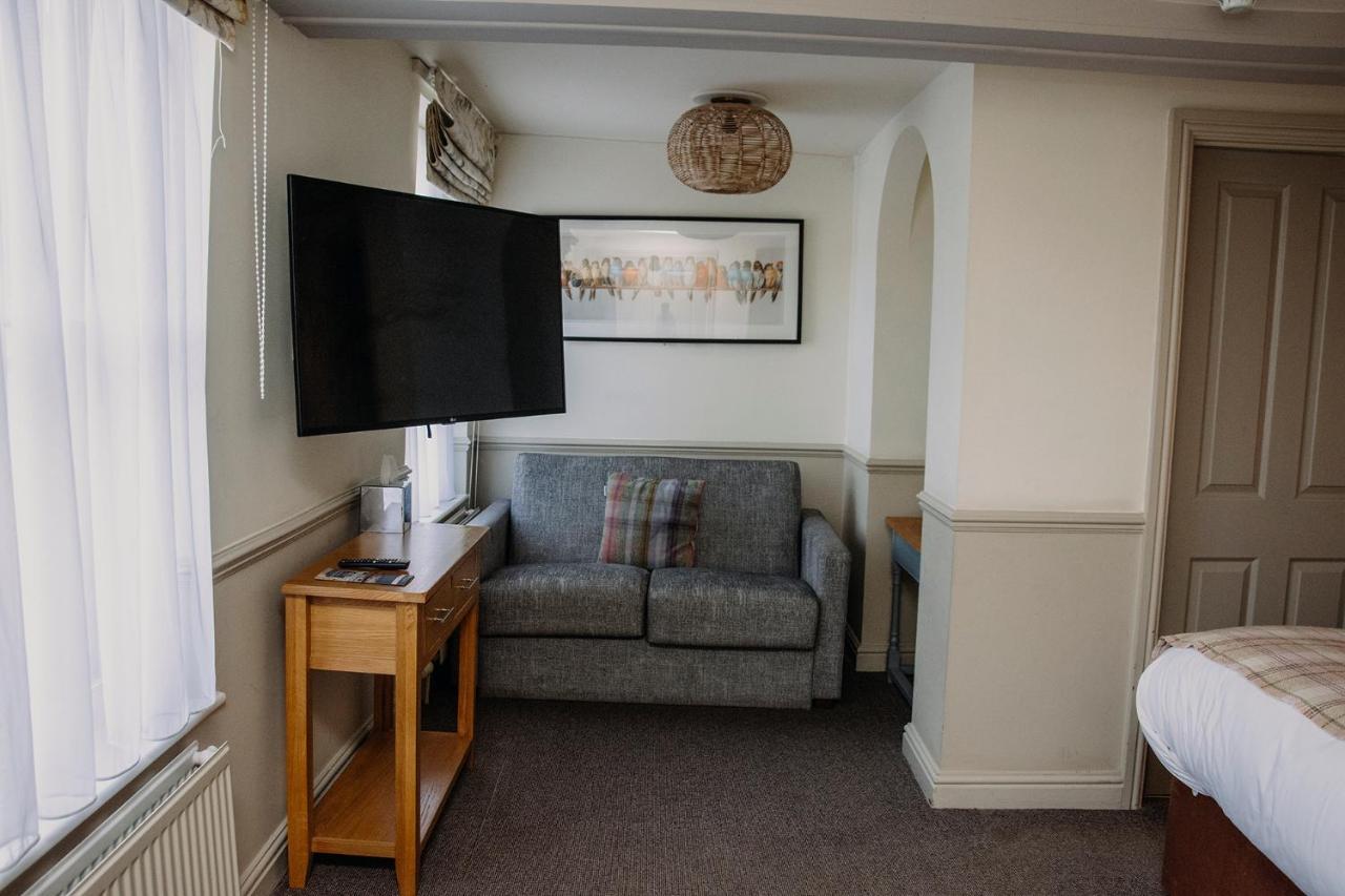 The George Inn وارمينستر المظهر الخارجي الصورة